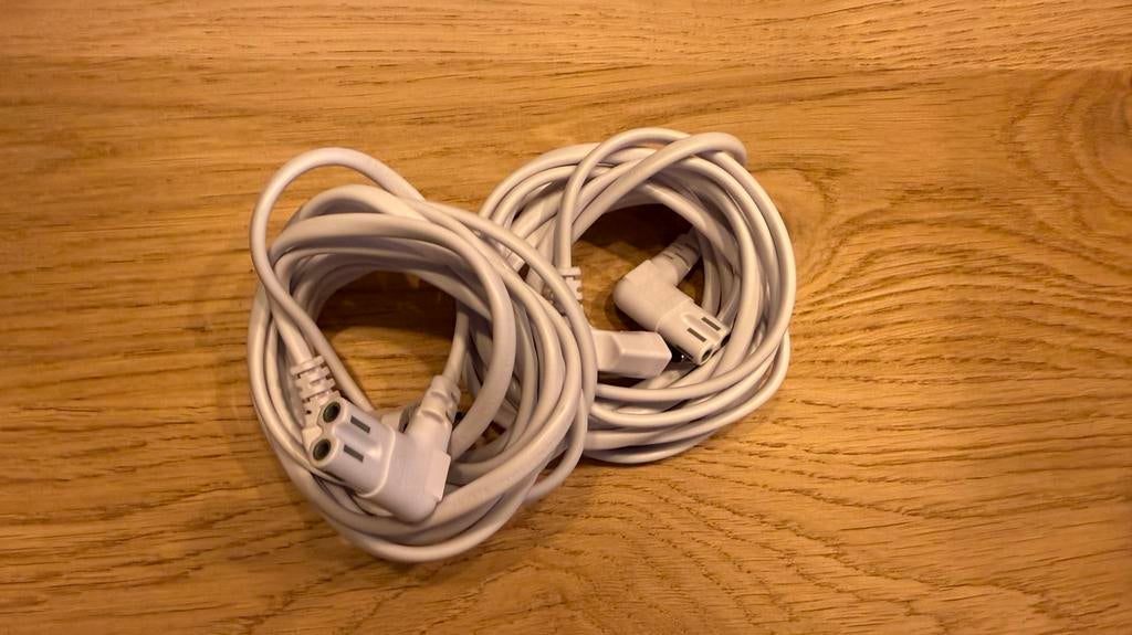 Sonos C7 3meter Powerkabel Haaks, Computers en Software, Pc- en Netwerkkabels, Ophalen of Verzenden, Zo goed als nieuw