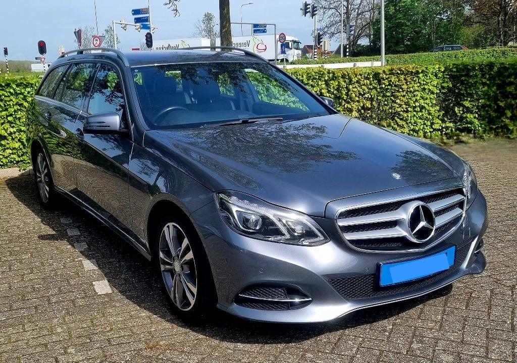 Taxi te Huur - Mercedes-Benz E-Klasse 2.2 CDI Estate - BCT, Personenauto