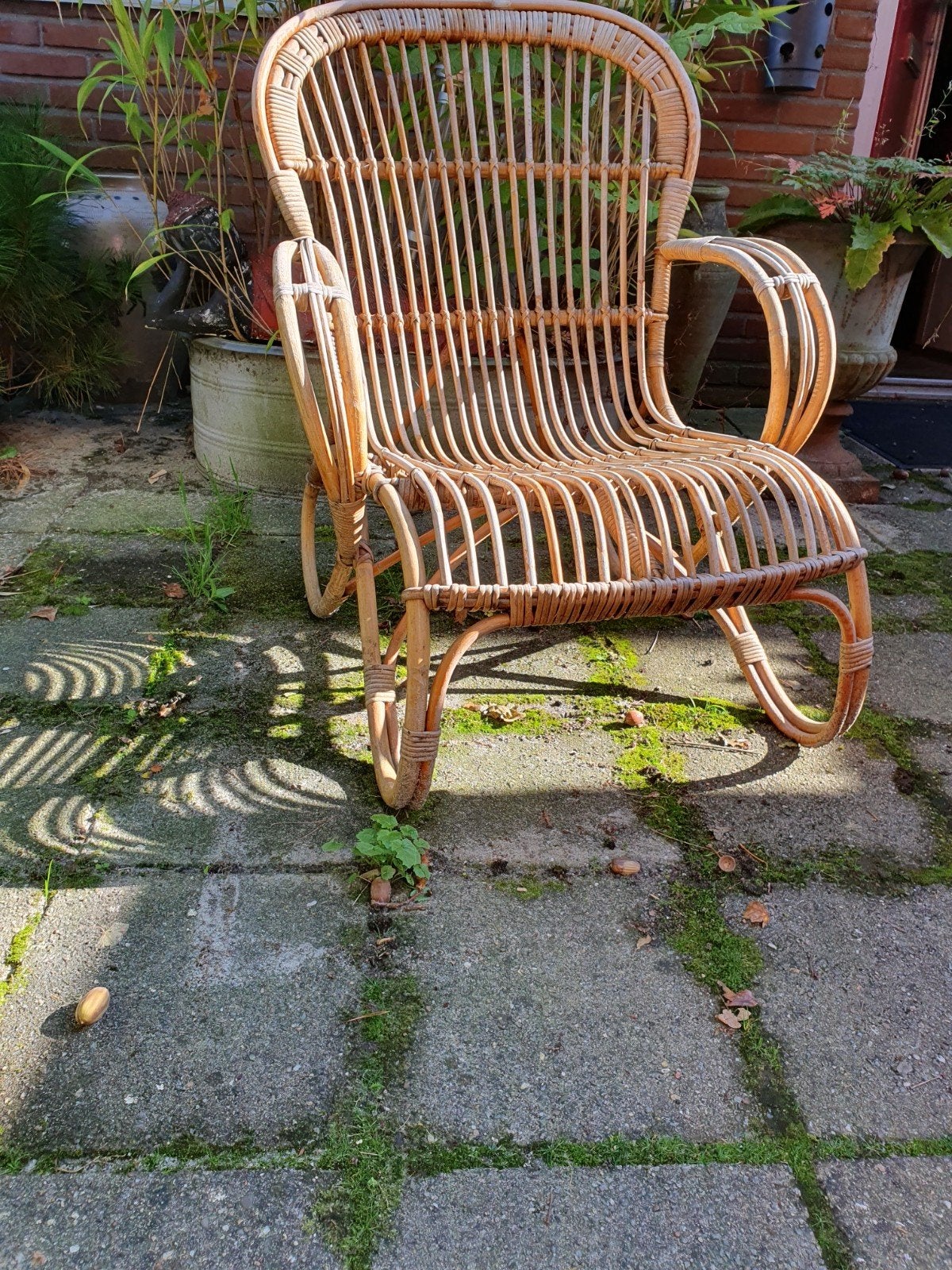 Vintage rieten stoel, Tuin en Terras, Ophalen, Gebruikt, Rotan