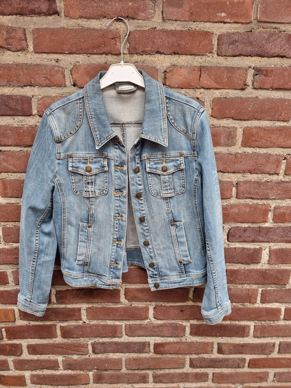 Jeans jasje., Ophalen of Verzenden, Zo goed als nieuw, Maat 38/40 (M), Blauw