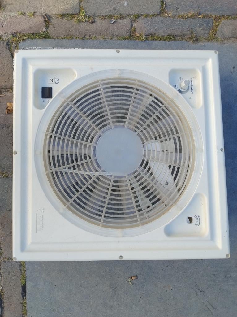 Fiamma dakventilator, Caravans en Kamperen, Camper-accessoires, Ophalen
