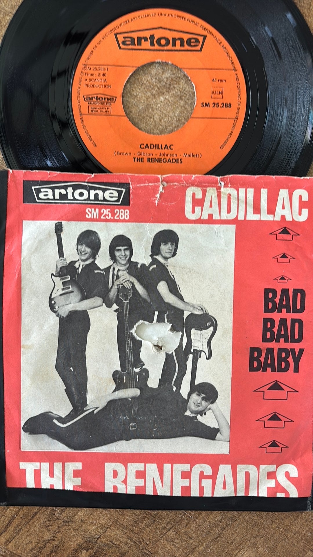 The Renegades- Cadillac, Ophalen of Verzenden, Zo goed als nieuw, Pop