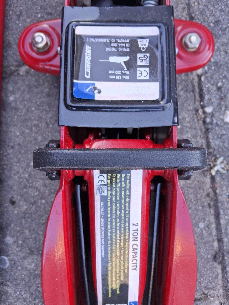 Autokrik Carpoint 2000kg, Ophalen, Zo goed als nieuw, Hydraulisch, Schaarkrik