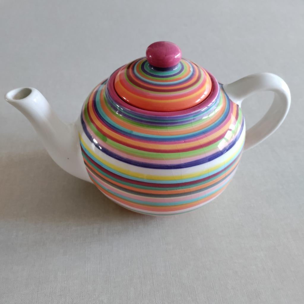 THEEPOT,Regenboog,LHBTQIAP+,Koffiekan,Pot,Rainbow,kleur,Kan, Overige typen, Nieuw, Ophalen of Verzenden, Overige stijlen