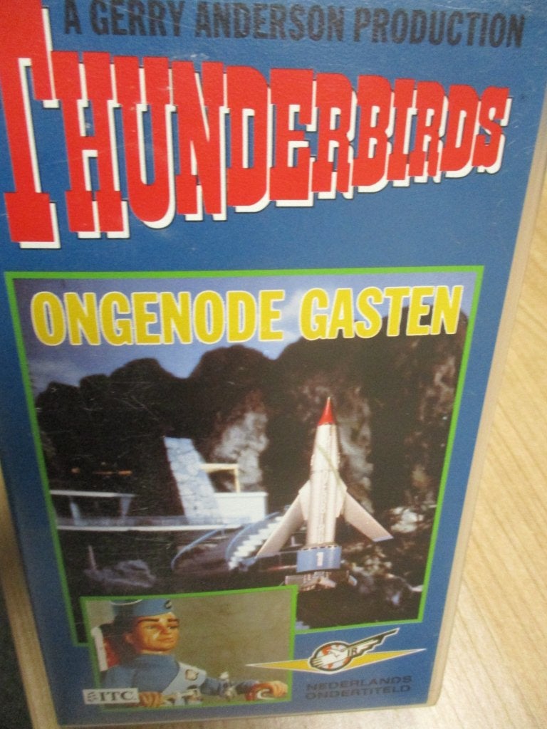 THUNDERBIRDS DVD ONGENODE GASTEN Nieuw NEDERLANDS ondertitel, Verzenden, Nieuw, Film, Overige typen