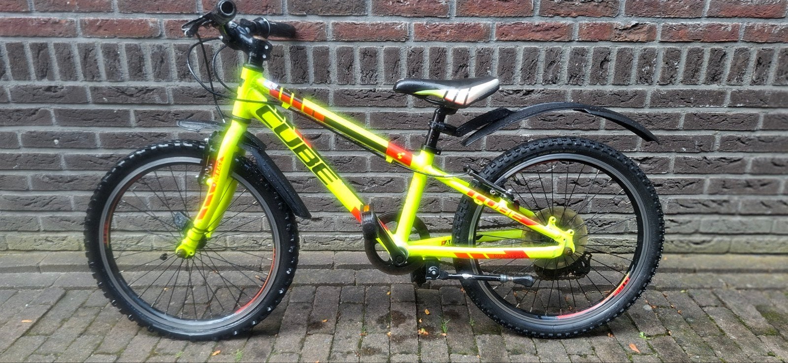 Cube 20 inch Race Series kinderfiets, Ophalen, 20 inch of meer, Gebruikt, Velgrem