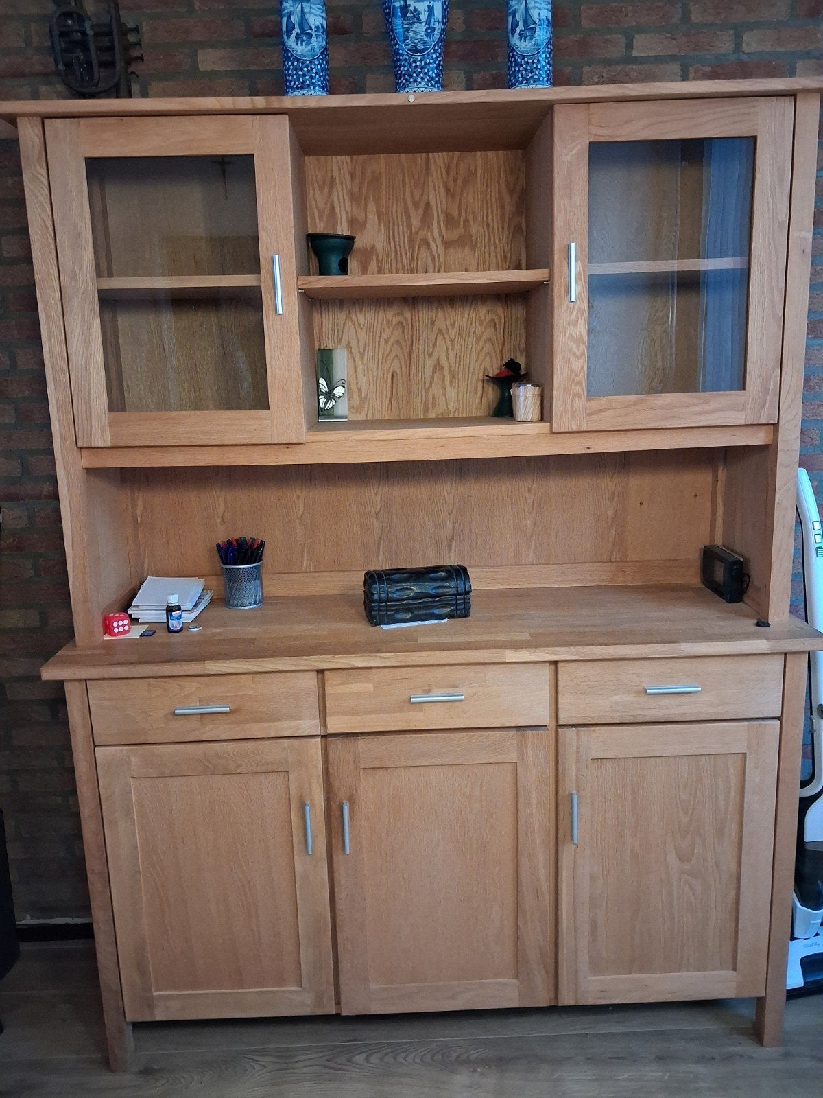 Houten buffetkast, Huis en Inrichting, Kasten | Buffetkasten, Ophalen, Gebruikt, Glas, 150 tot 200 cm