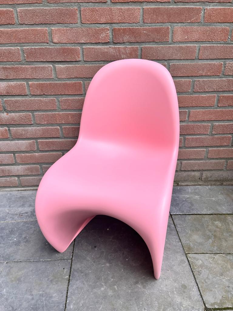 Vitra Panton Chair in roze - Junior, Doe-het-zelf en Verbouw, Verf, Beits en Lak, Ophalen, Zo goed als nieuw
