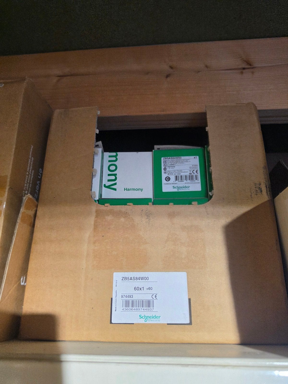 Partij 59x Schneider ZB5AS84W00 XB5, Antimicrobiële noodstop, Ophalen of Verzenden, Nieuw