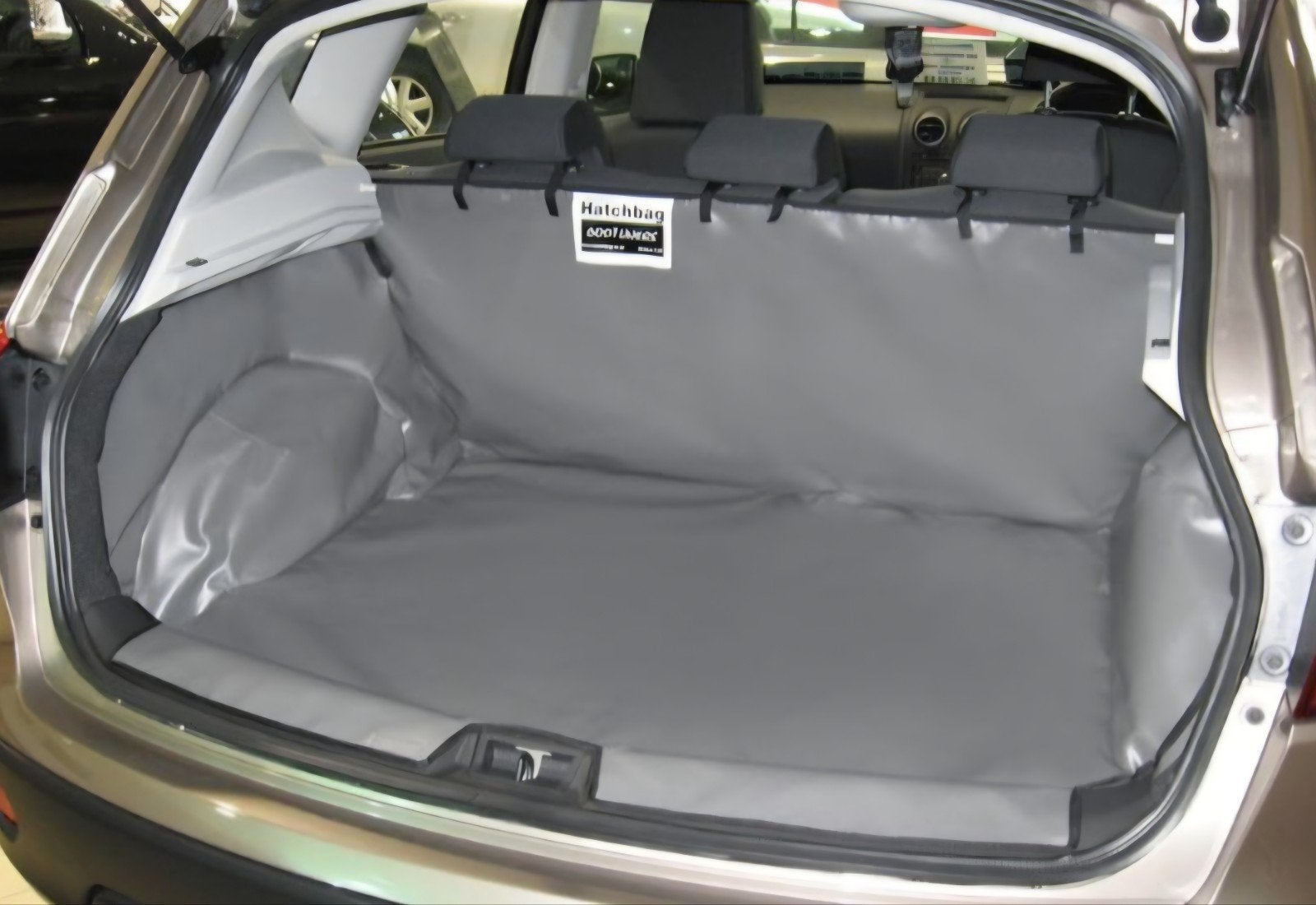 Hatchbag Kofferbakhoes Nissan Qashqai J10 (2007-2013), Ophalen of Verzenden, Zo goed als nieuw, Op maat