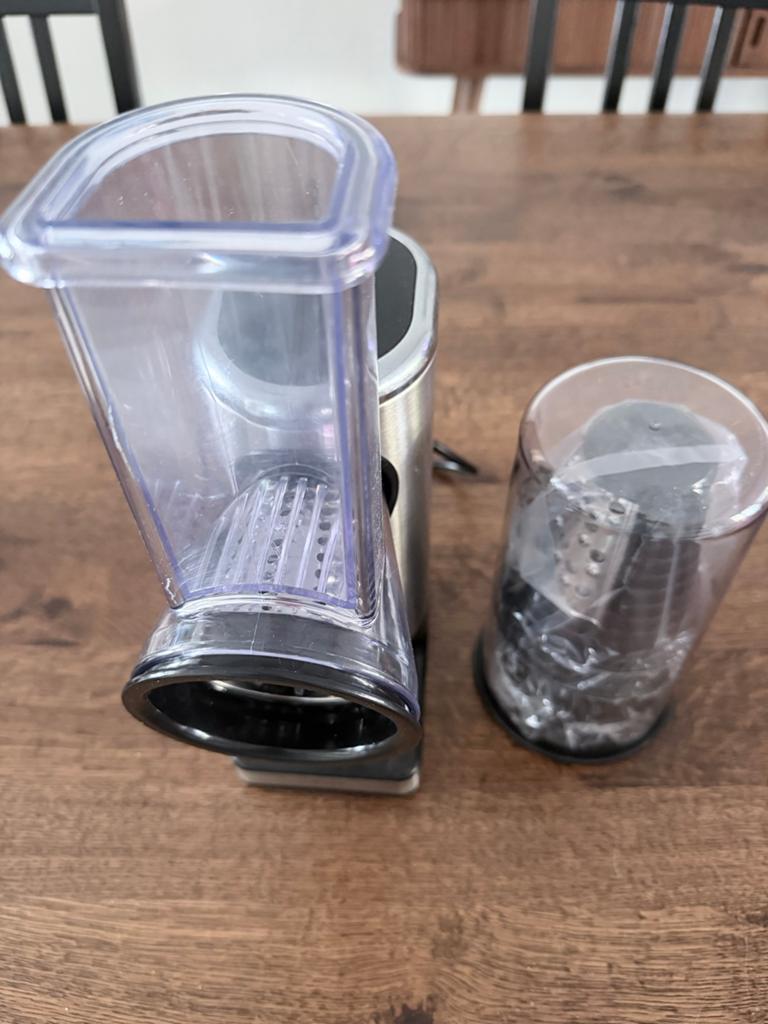 WMF Elektrische Groentesnijder / Rasp - In Goede Staat, Witgoed en Apparatuur, Keukenmixers, Minder dan 1 liter, Ophalen of Verzenden