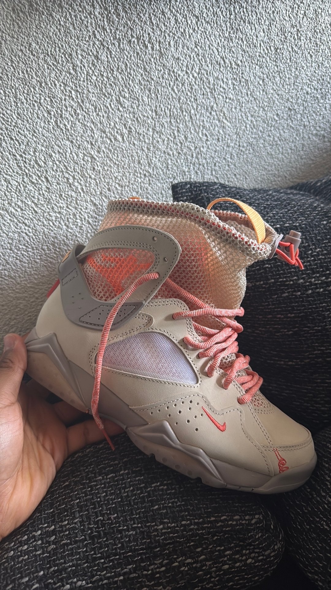 Nike schoenen maat 38 - Beige/Oranje sneakers, Kleding | Dames, Schoenen, Ophalen, Gedragen, Beige, Sneakers of Gympen