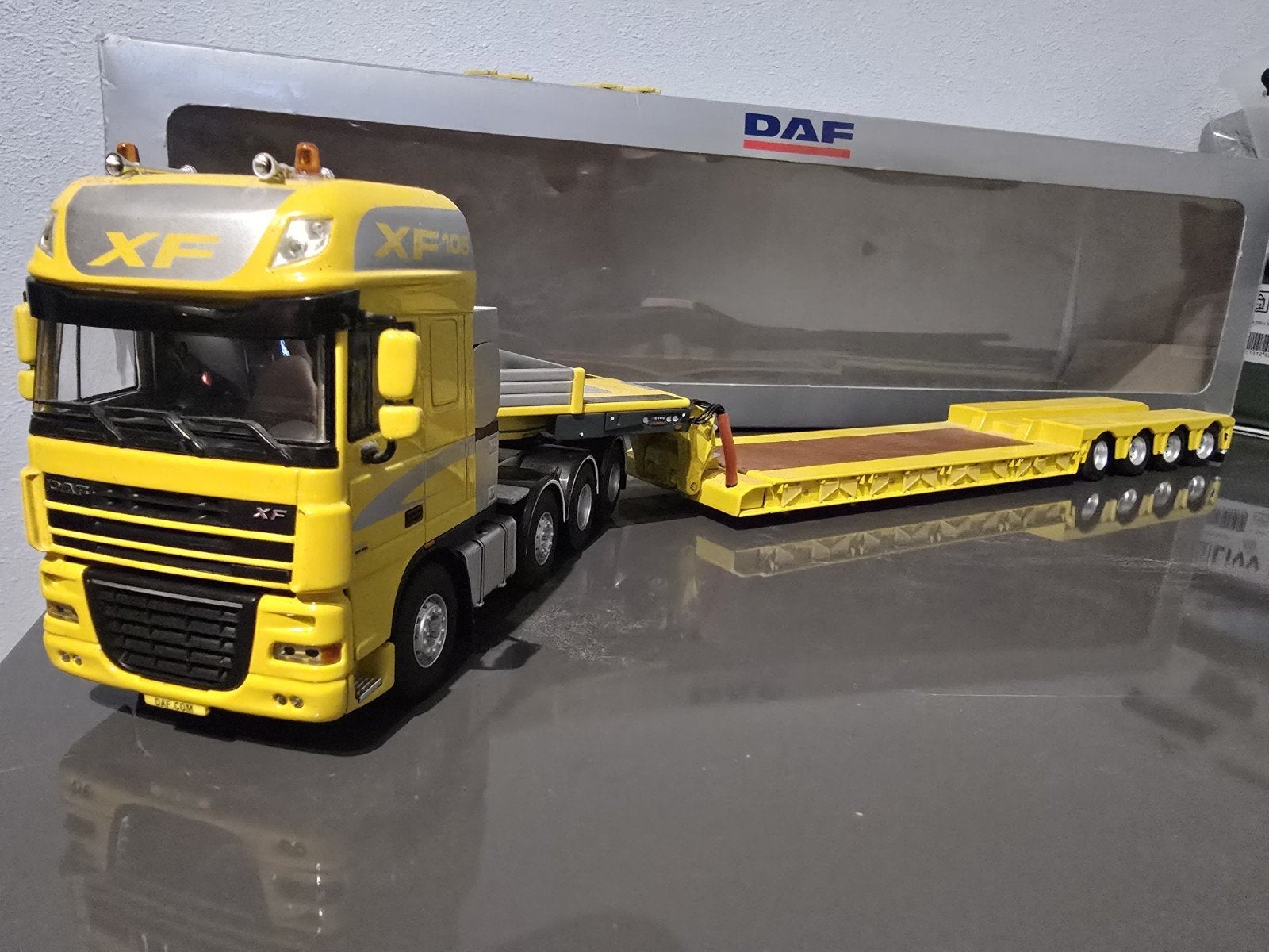 Wsi Daf demo Xf105 ssc 8x4 dieplader, Ophalen of Verzenden, Zo goed als nieuw, Bus of Vrachtwagen