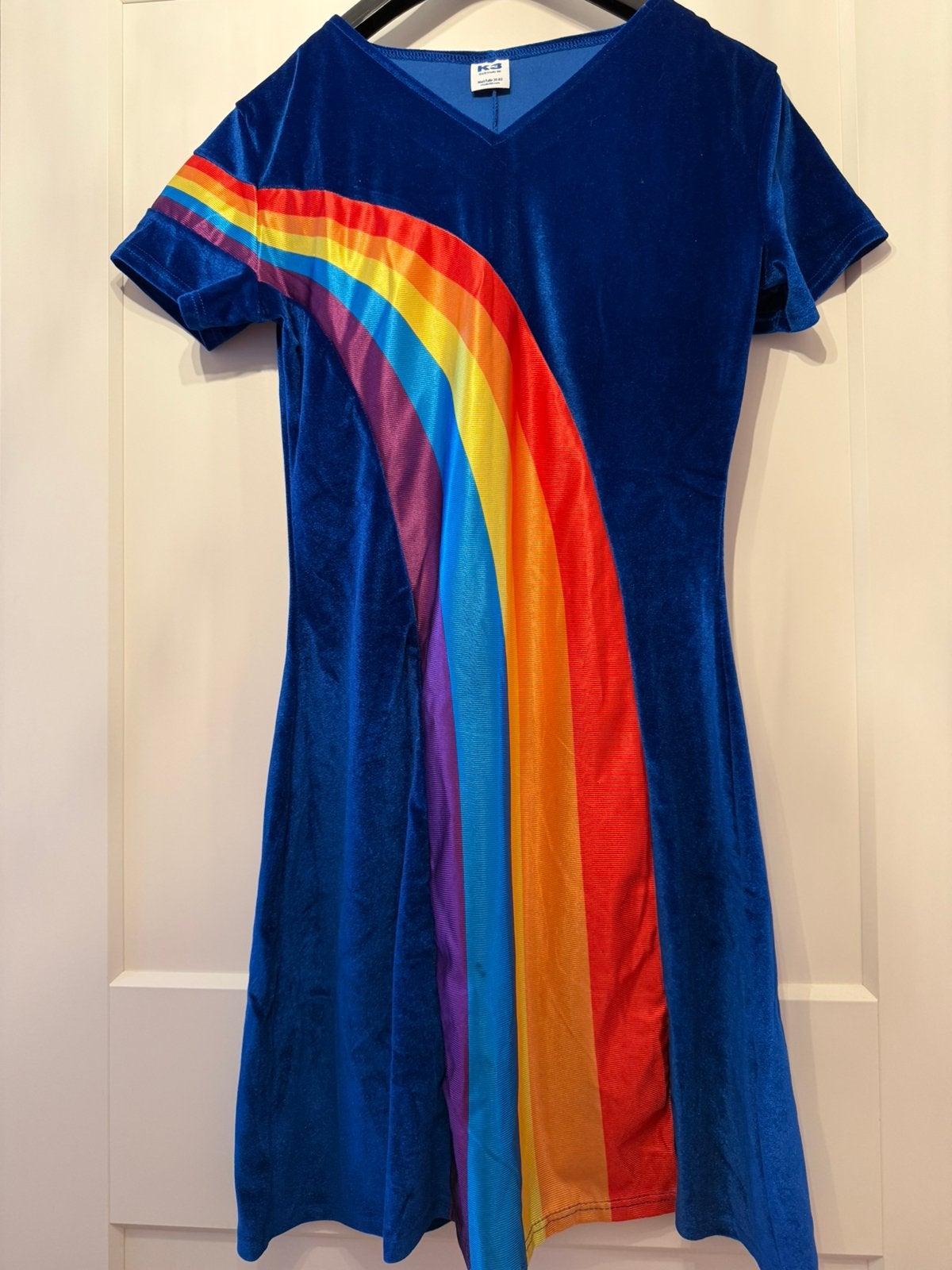 K3 regenboog jurk volwassenen, Ophalen of Verzenden, Zo goed als nieuw, 170 of groter, Meisje