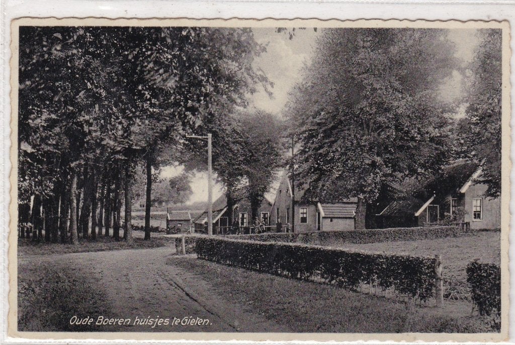 Gieten-Oude Boeren huisjes 1936, Ophalen of Verzenden, 1920 tot 1940, Gelopen, Drenthe
