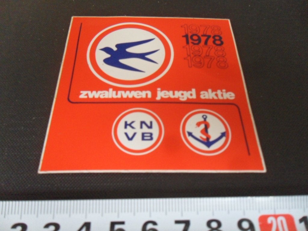 sticker KNVB 1978 Zwaluwen jeugd aktie *, Ophalen of Verzenden, Zo goed als nieuw