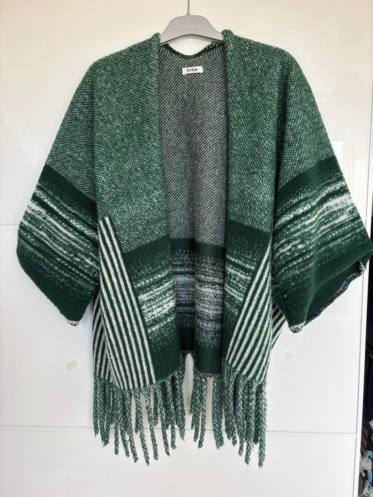 Poncho vest groen wit van kyra, Ophalen of Verzenden, Nieuw, Groen