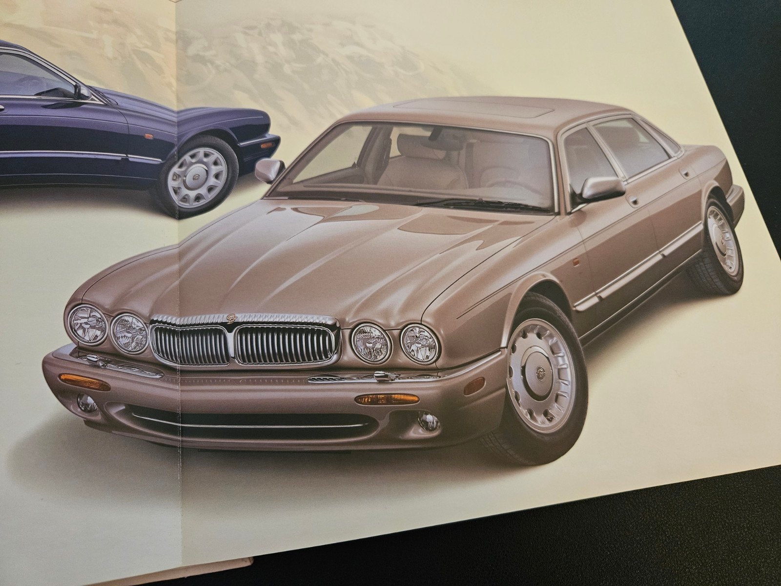 Brochure Daimler 2000, Boeken, Auto's | Folders en Tijdschriften, Ophalen of Verzenden, Zo goed als nieuw, Overige merken
