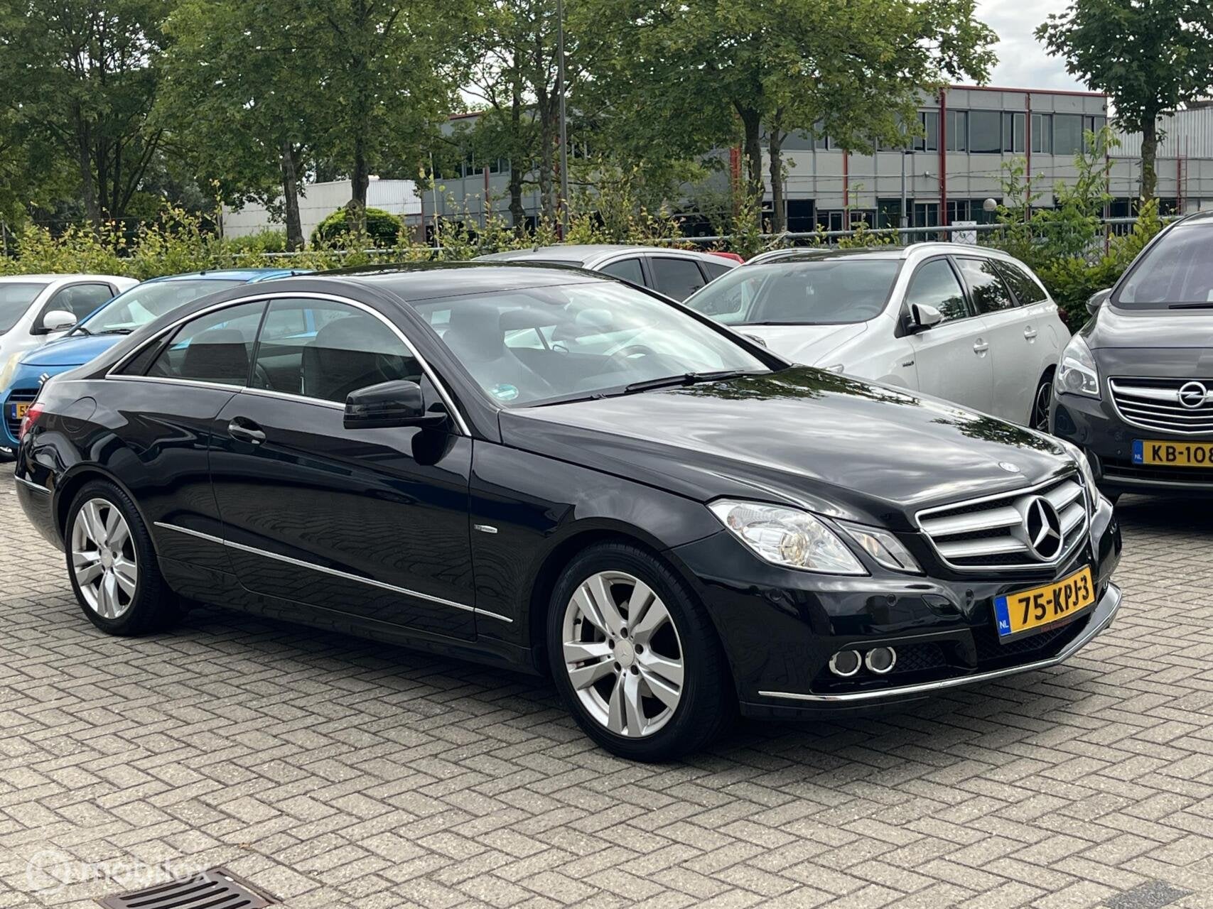 Mercedes E-klasse Coupé 250 CGI Avantgarde AUT 183.223 km,N, Achterwielaandrijving, 4 cilinders, 4 stoelen, 1796 cc