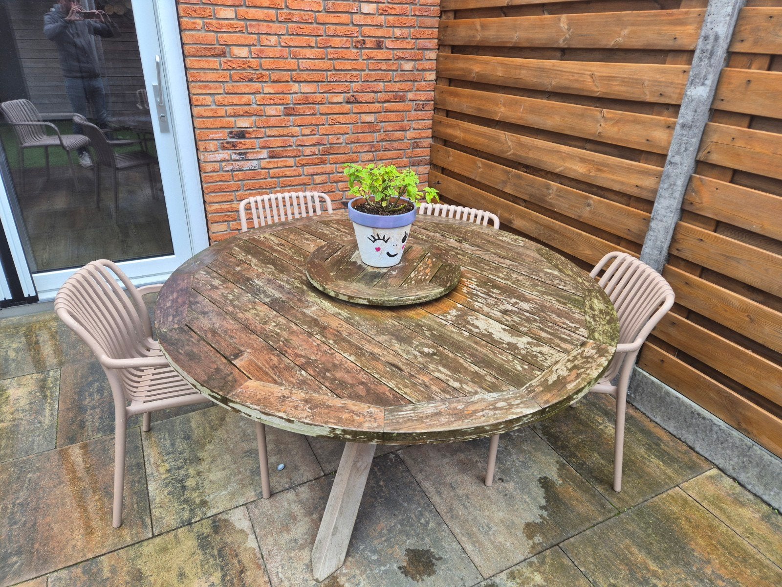 Ronde houten tuintafel, Ophalen, Gebruikt, Rond, Hout