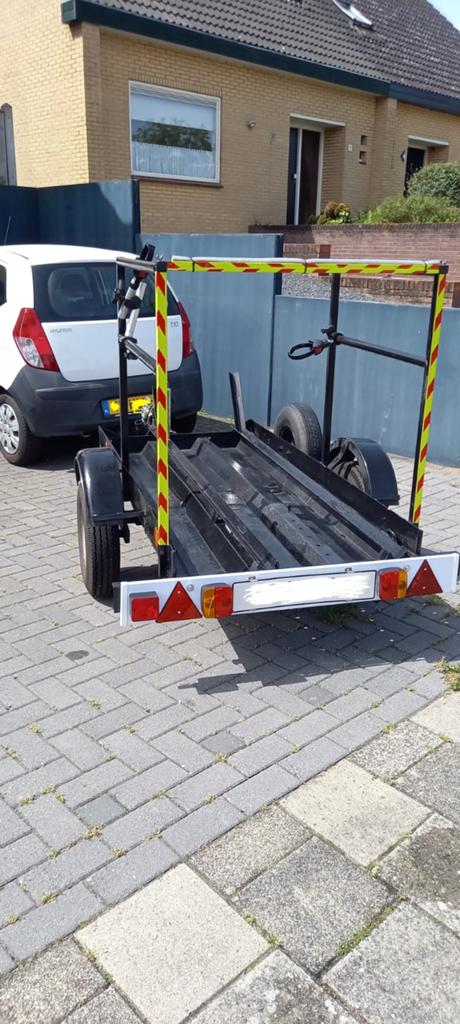 Motoraanhanger, fietsaanhanger voor 2 fietsen, Ophalen, Gebruikt