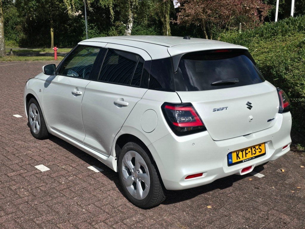 Suzuki SWIFT Swift 1.2 SmartHyb. Automaat  Camera  CarPlay, Automaat, Gebruikt, Huisgarantie, Met garantie (alle)