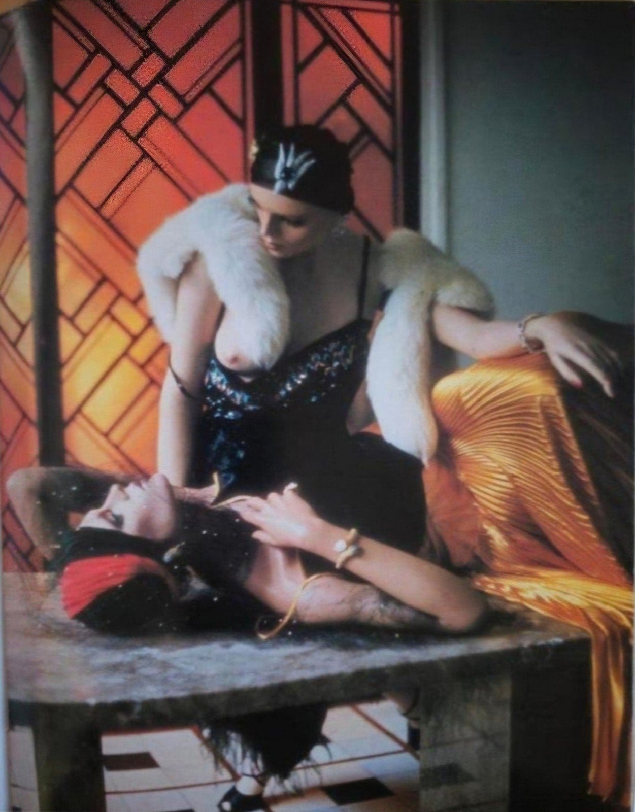 MODEL GIRL hardcover incl. many prominent models, Verzenden, Zo goed als nieuw
