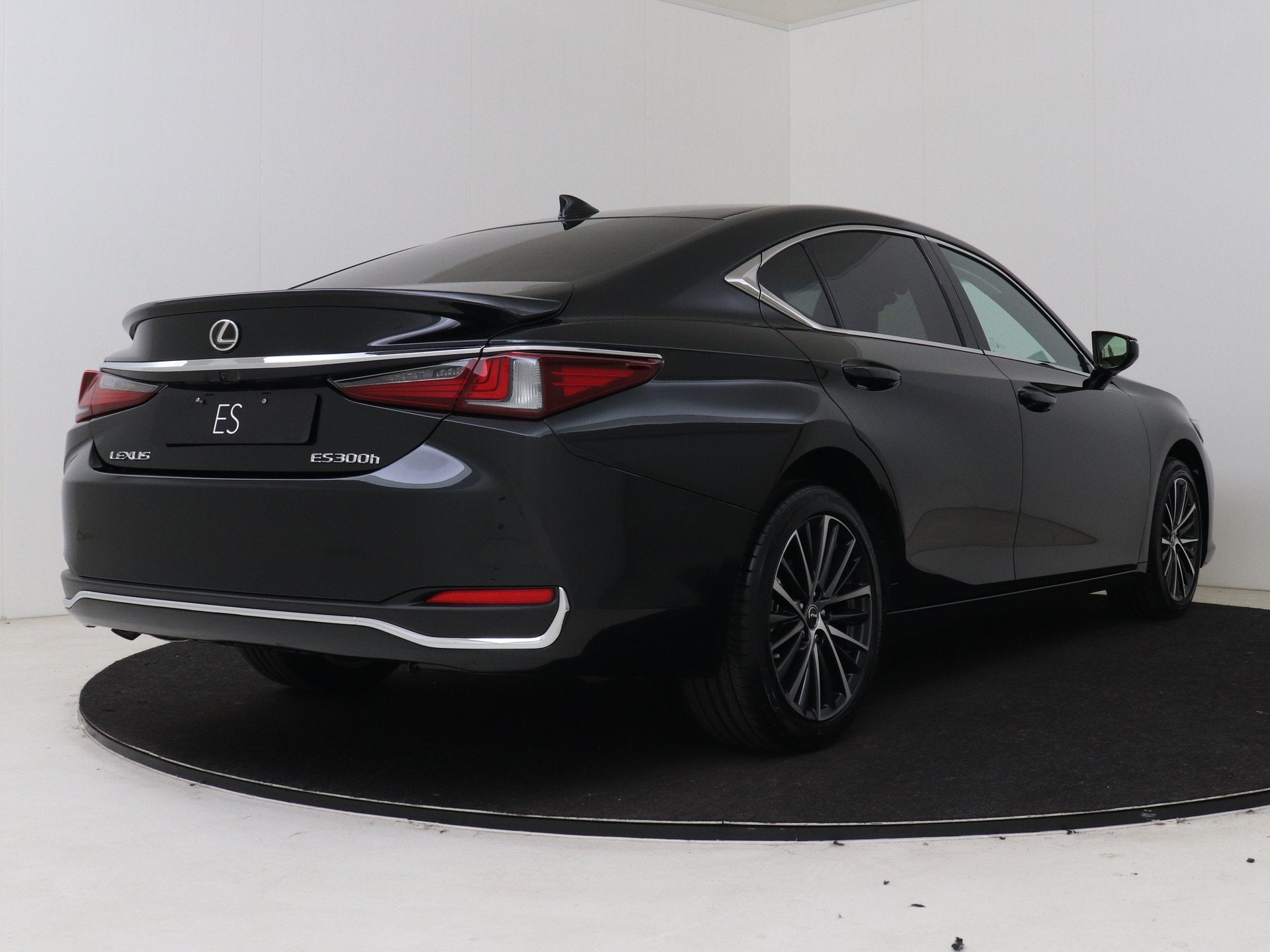 Lexus ES 300h 35th Edition | Lederen Bekleding | Sunroof | A, Auto's, Lexus, 4 cilinders, 1655 kg, Zwart, Bedrijf
