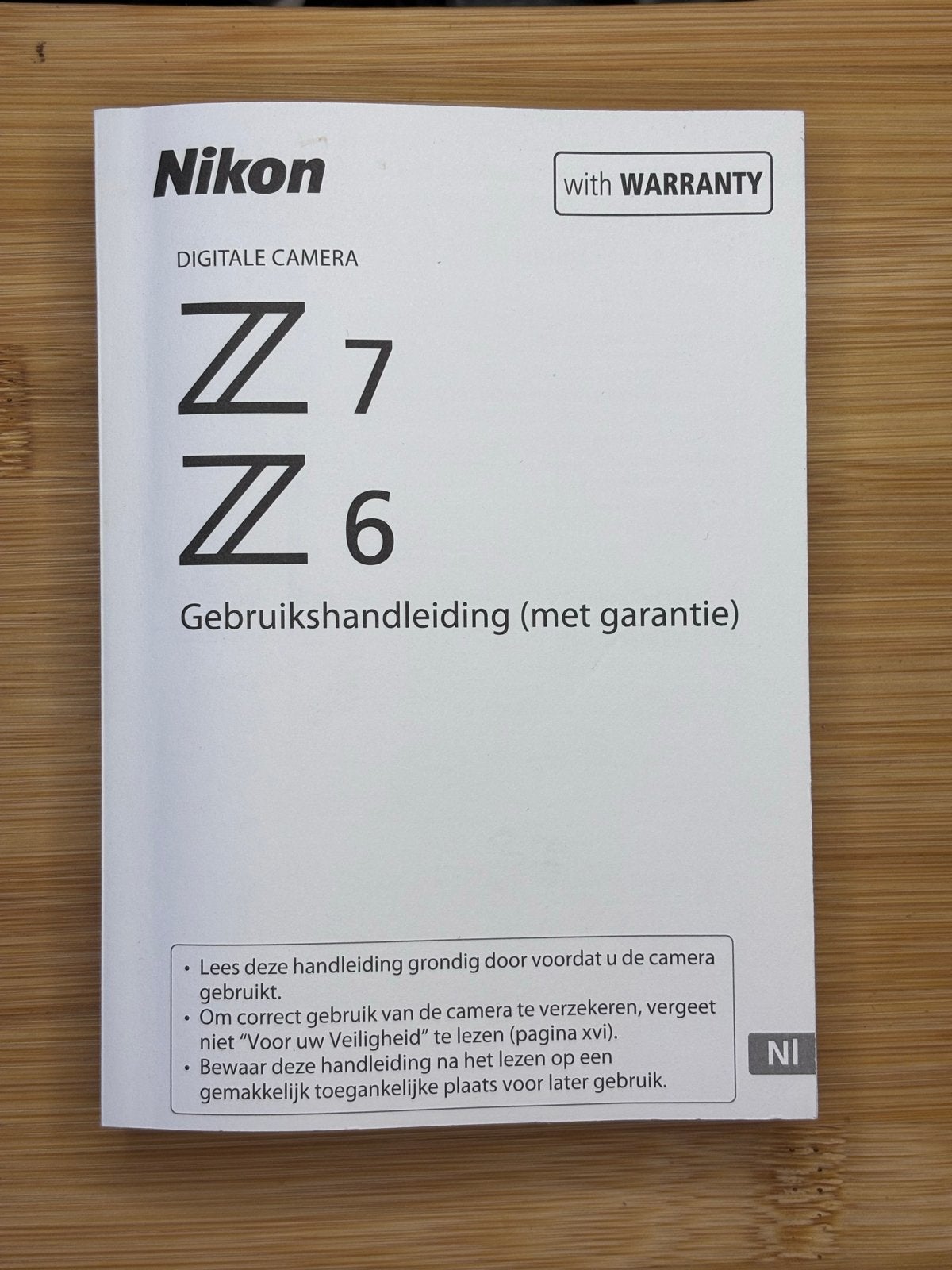 Nikon Z7 Z6 Gebruikshandleiding nederlandstalig, Audio, Tv en Foto, Fotocamera's Digitaal, Ophalen of Verzenden, Zo goed als nieuw