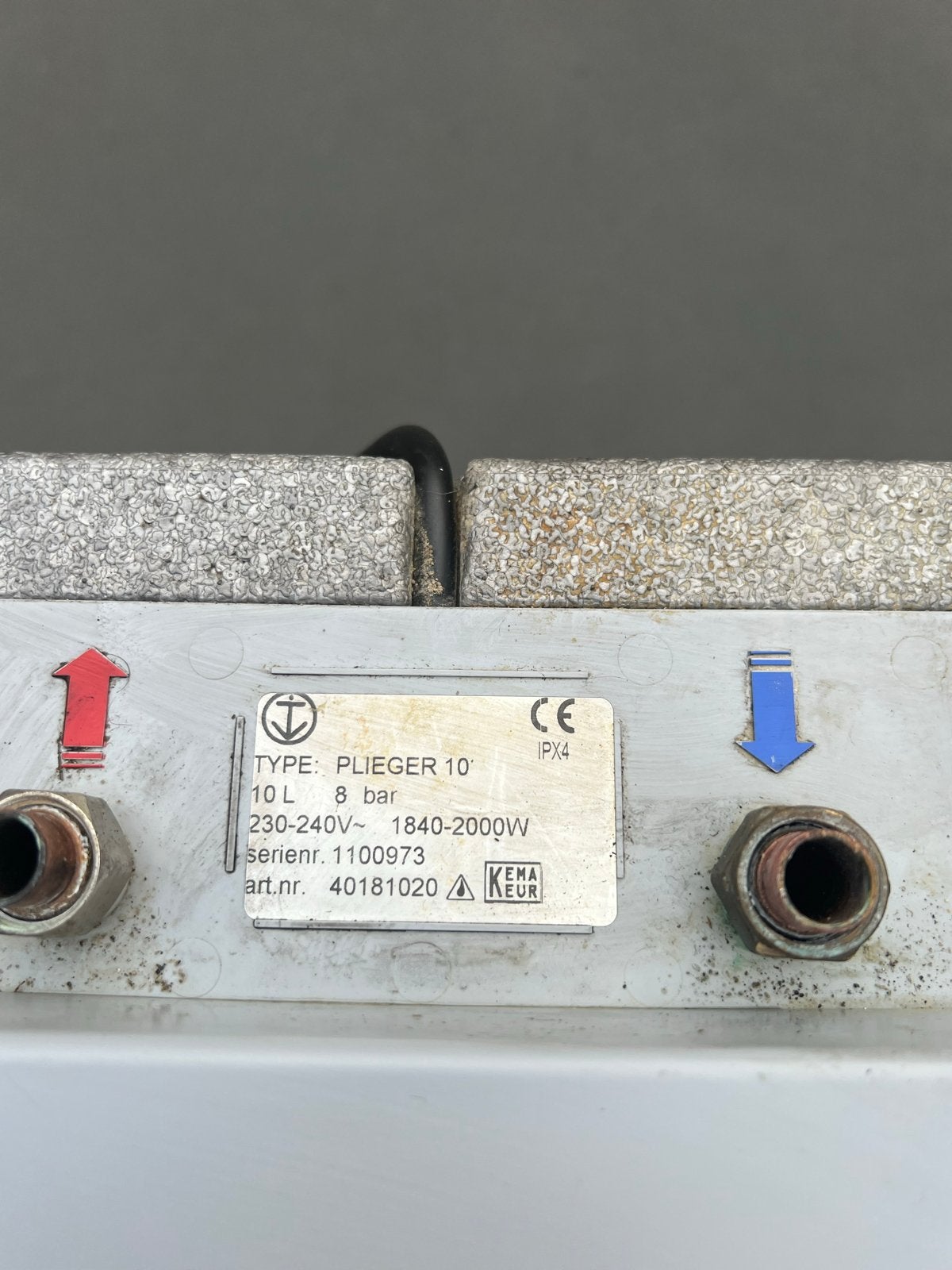 Plieger close-in boiler 10 liter, werkend, Ophalen, Gebruikt