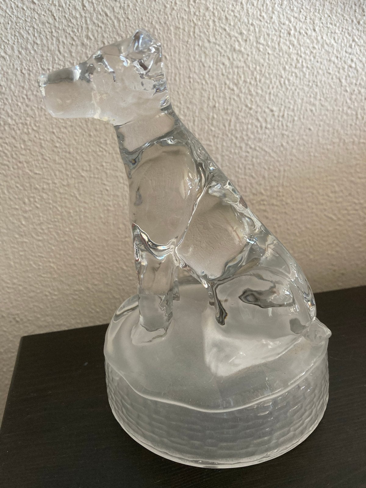 Cristal d’Arques Zittende Hond 24% Loodkristal 14cm, Antiek en Kunst, Antiek | Glas en Kristal, Ophalen of Verzenden