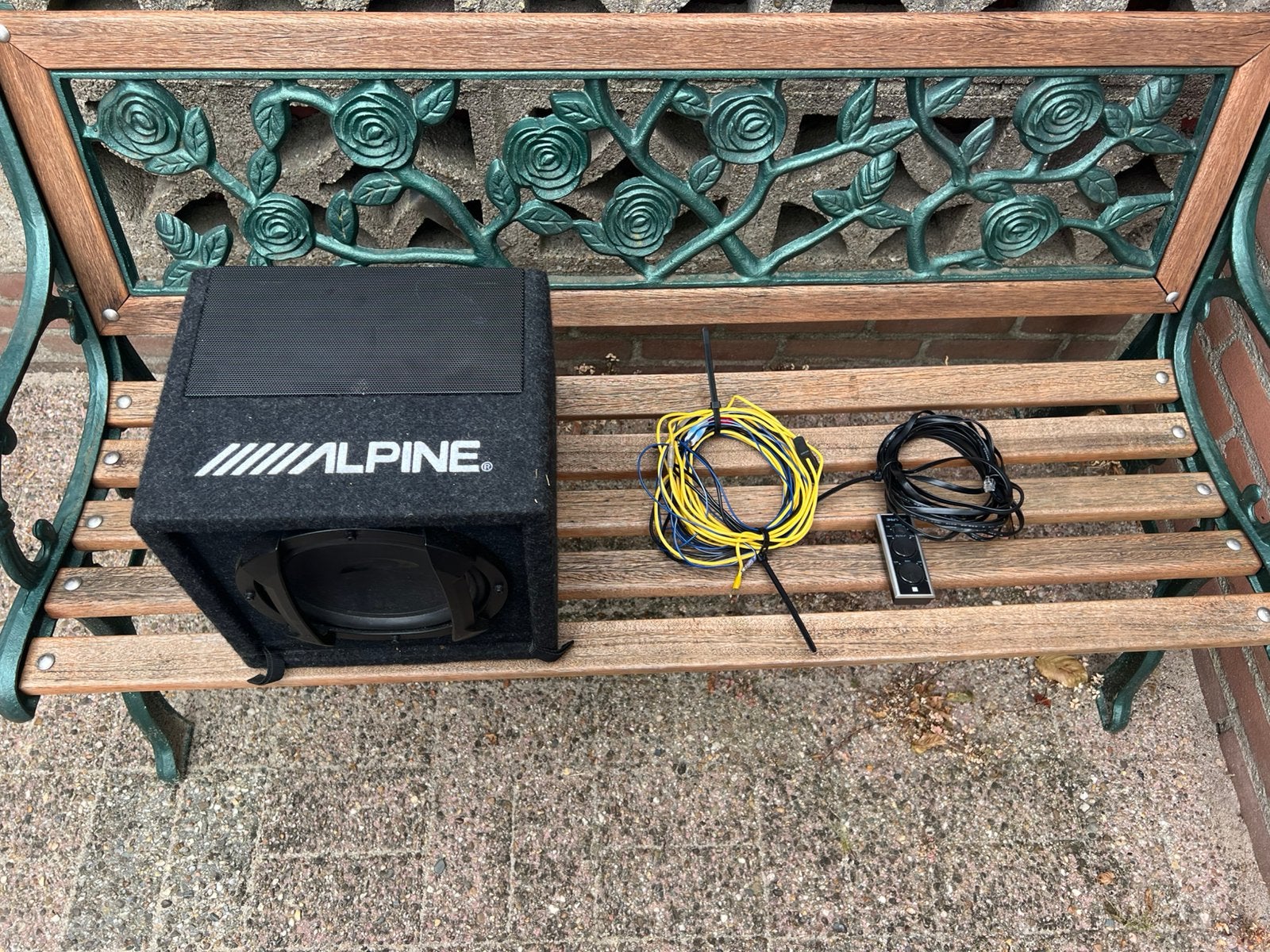 Alpine SWE-815, Ophalen, Zo goed als nieuw