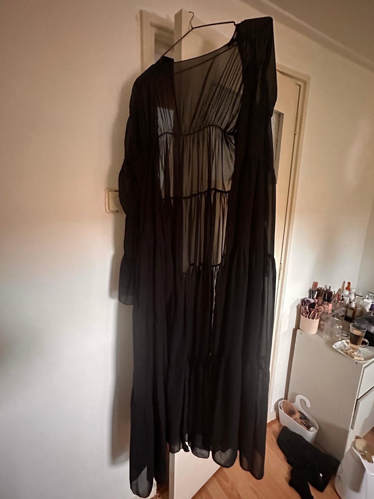 Zwarte lange transparante kimono/jurk, Kleding | Dames, Maat 38/40 (M), Zwart, Ophalen of Verzenden, Zo goed als nieuw