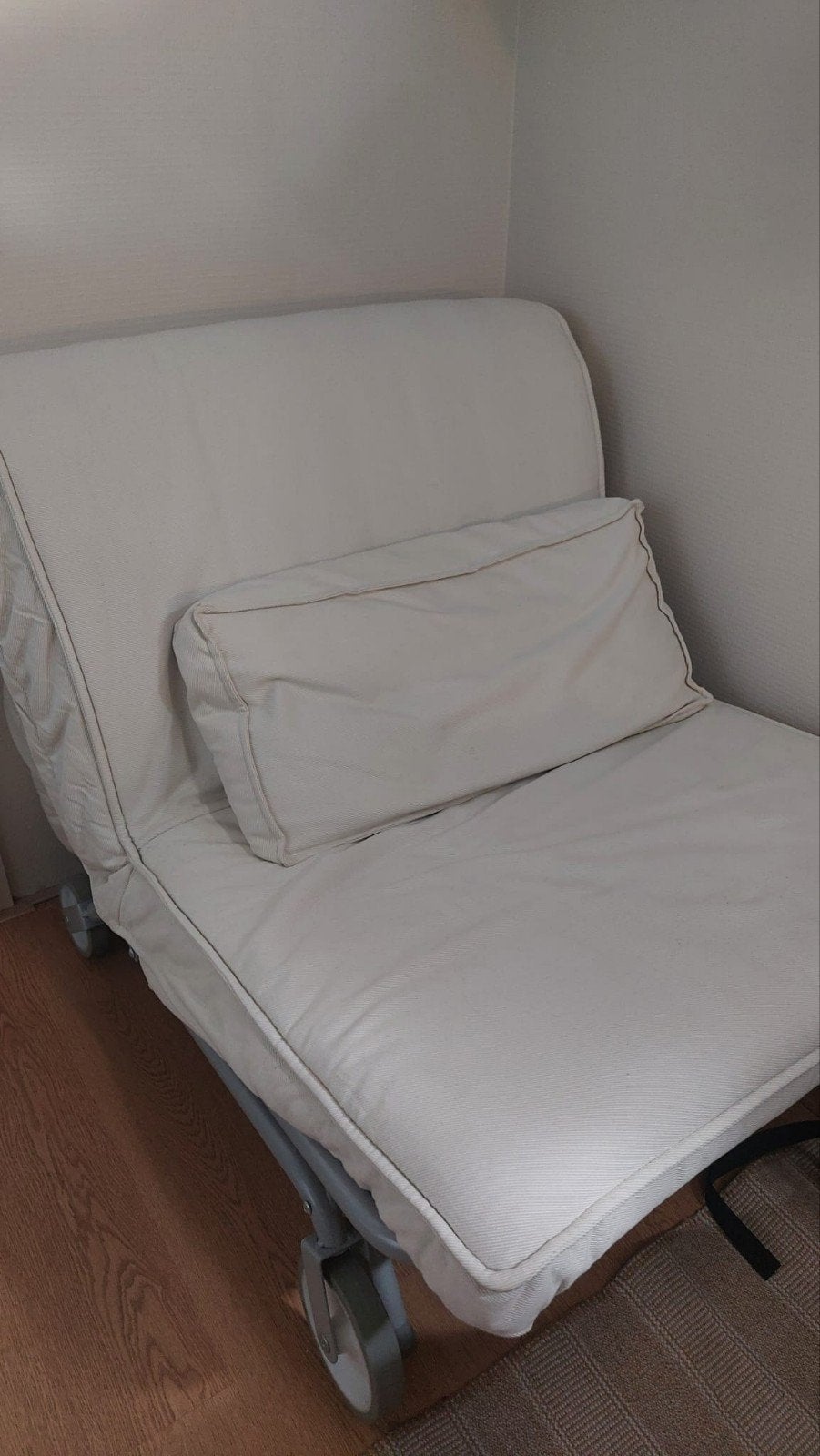 handige ikea slaapstoel, Ophalen, 90 cm, Eenpersoons, Zo goed als nieuw