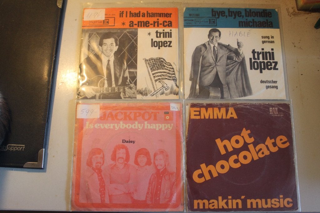 700b - 8 singles, Ophalen of Verzenden, Gebruikt