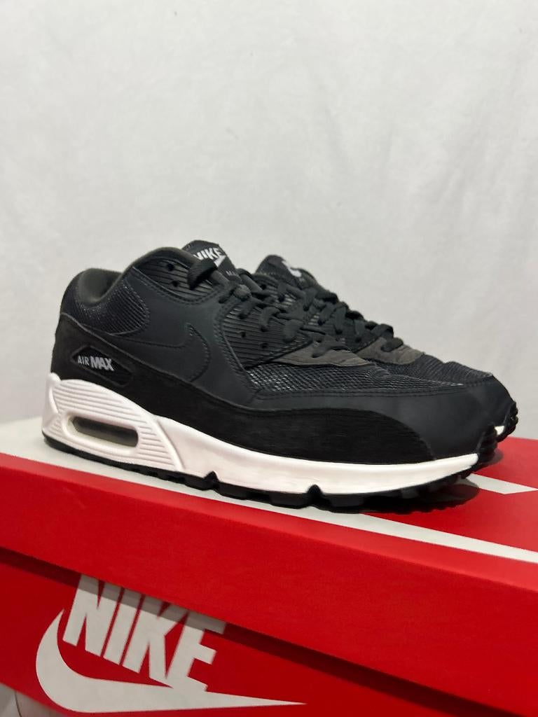 ALS NIEUW! Maat 42 - Nike Air Max 90 Essential Anthracite, Kleding | Heren, Schoenen, Overige kleuren, Verzenden, Nike, Nike