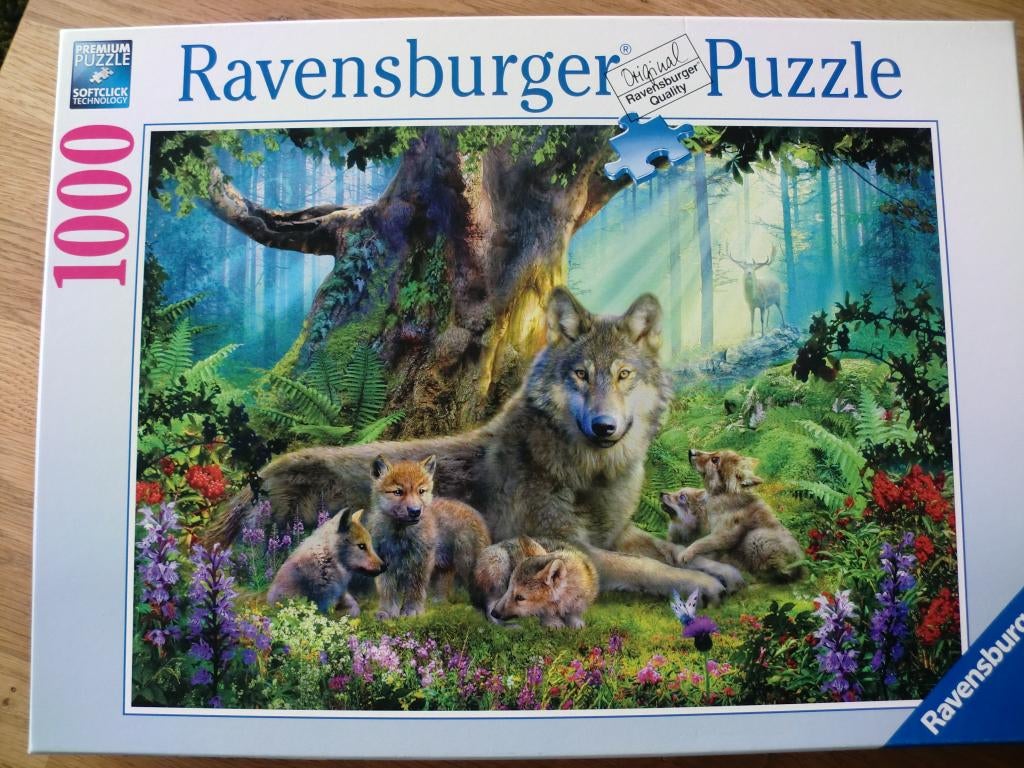 Ravensburger puzzel, Familie wolf in het bos, 1000 stukjes, Ophalen of Verzenden, 500 t/m 1500 stukjes, Zo goed als nieuw, Legpuzzel