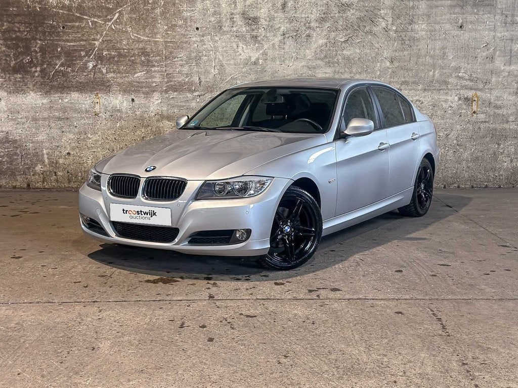 BMW 318i 2.0 3-serie 143pk 2010, S-579-NP, Euro 5, Achterwielaandrijving, Bedrijf, Handgeschakeld