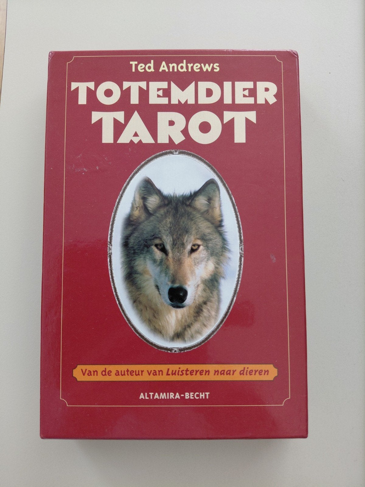 Totemdier tarot - Ted Andrews, Tarot of Kaarten leggen, Overige typen, Ophalen of Verzenden, Zo goed als nieuw