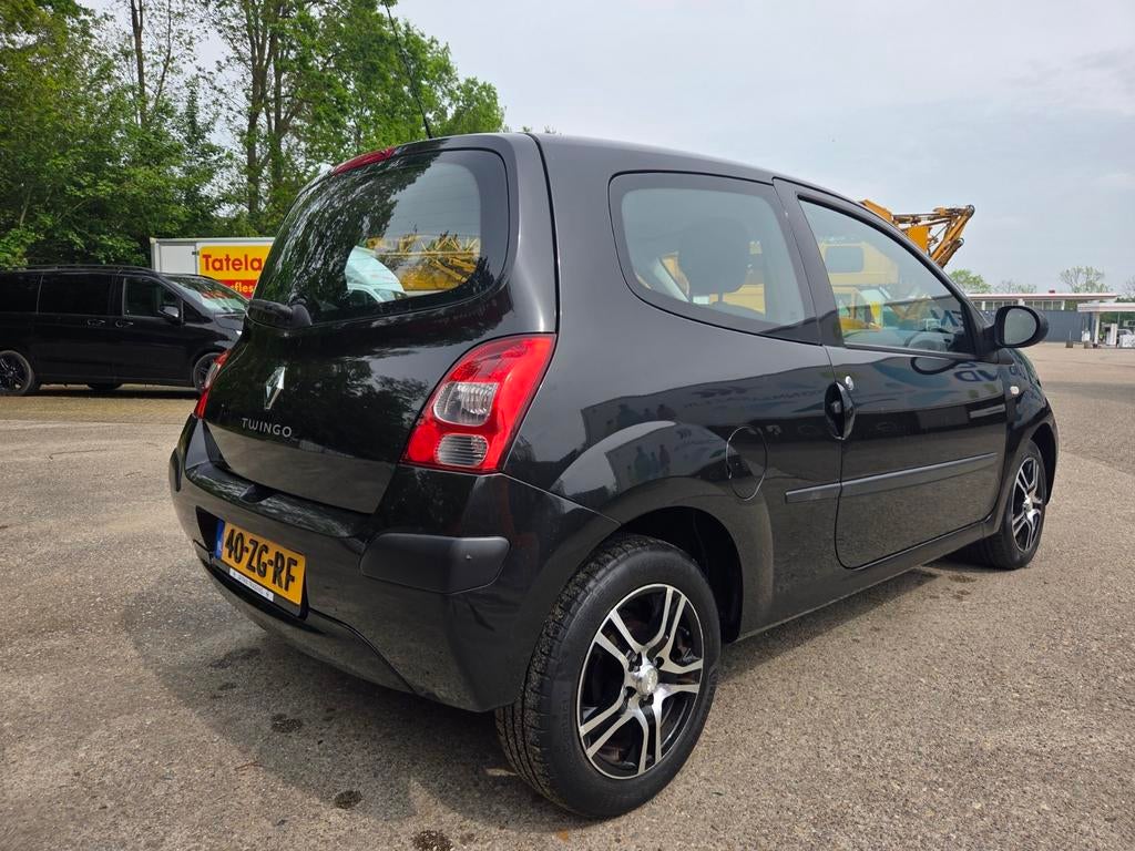 Renault Twingo 1.1 2008 Zwart 120 dkm NAP, Auto's, Renault, Voorwielaandrijving, Twingo, 31 €/maand, 4 cilinders