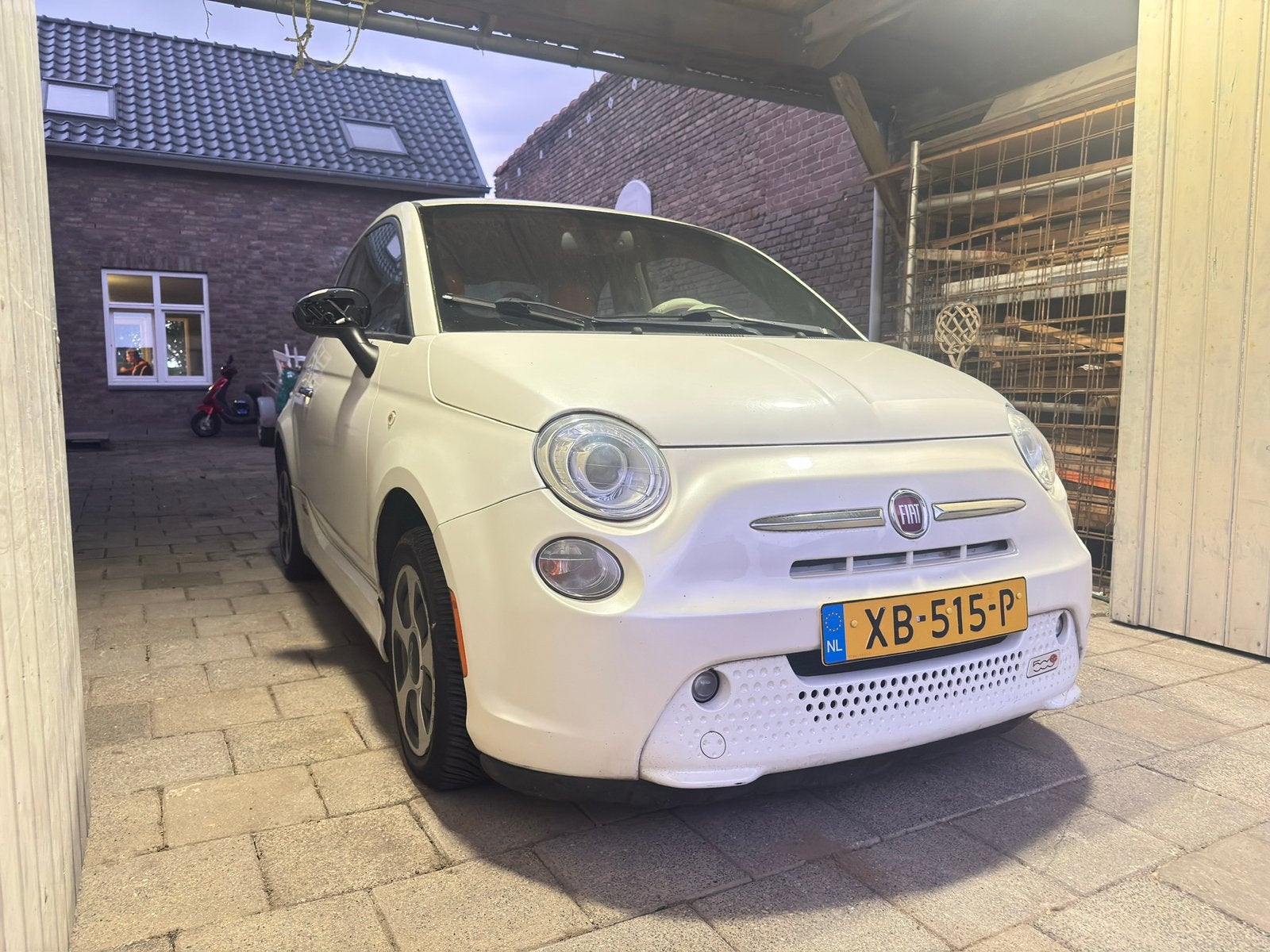 Foto 6 van Fiat 500e – 2015 – 109.217 km – laadprobleem