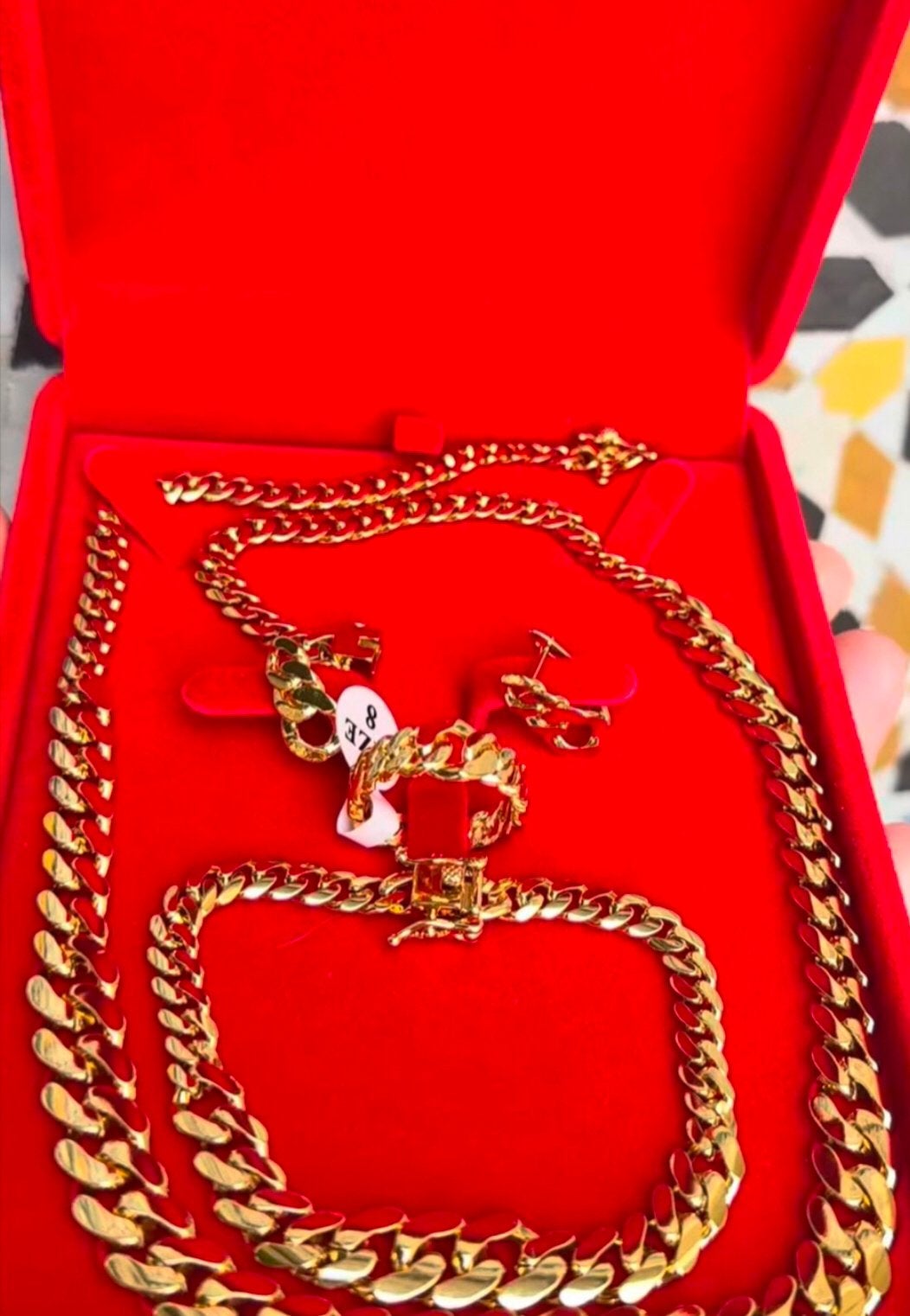 Gormit set sieradenset goudkleurig verkleurt niet. 4 delig, Sieraden, Tassen en Uiterlijk, Ophalen of Verzenden, Zo goed als nieuw