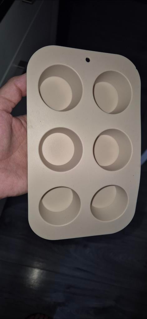 Nieuw Siliconen muffinvorm voor 6 muffins - Beige, Overige typen, Nieuw, Overige merken, Rubber/elastomeren