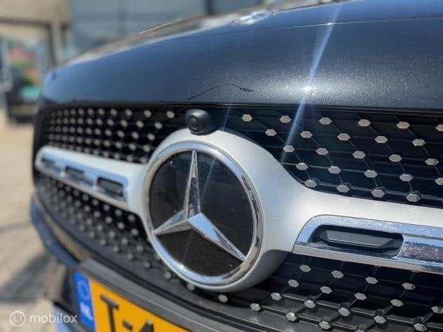 Mercedes-Benz GLA-klasse, 250 4MATIC AMG Line, Auto's, Gebruikt, Euro 6, 4 cilinders, Zwart