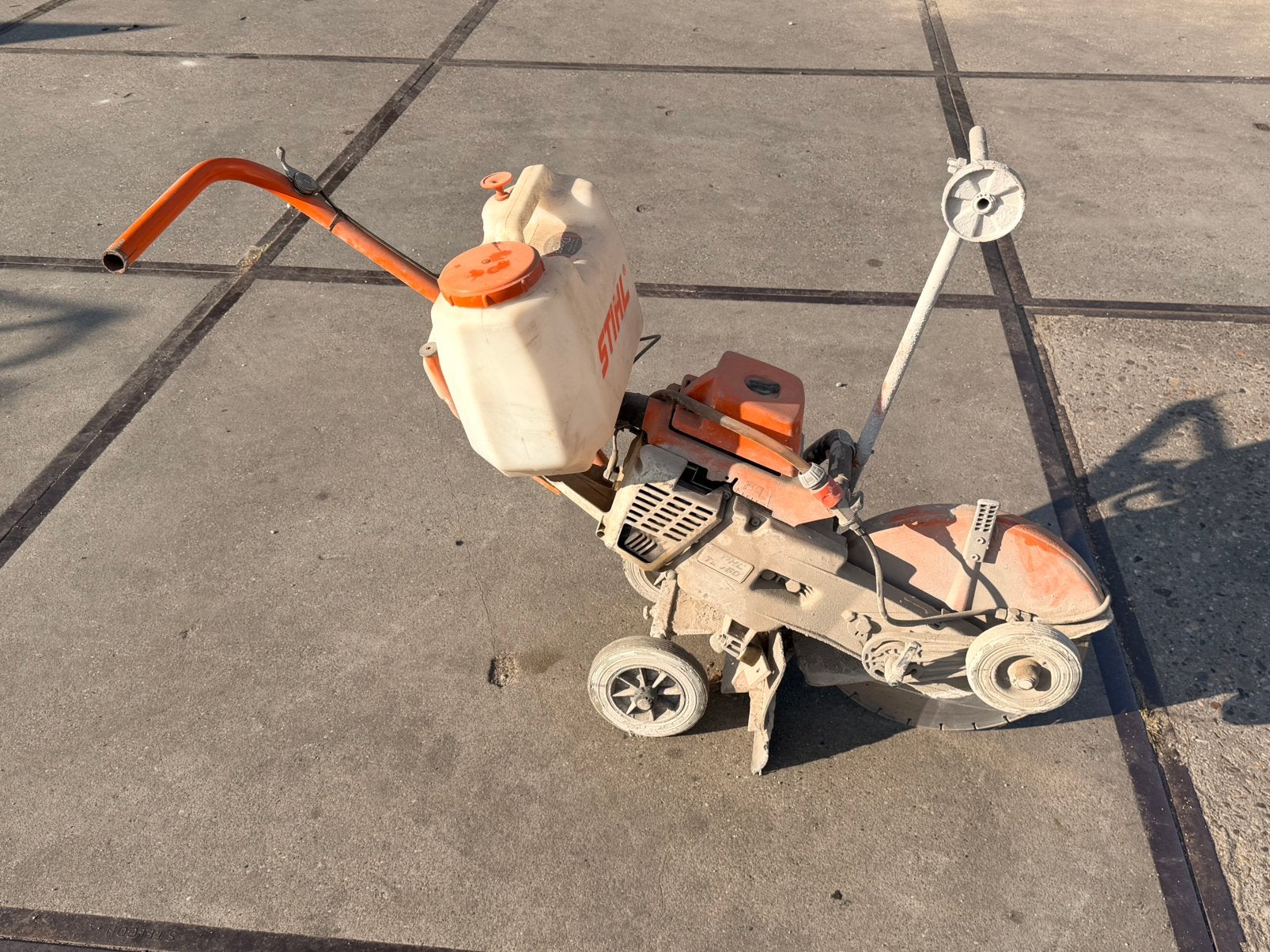 STIHL TS 760 vloer-/bandenzaag, compleet met zaagwagen,, Ophalen of Verzenden, Zo goed als nieuw, 1200 watt of meer, 70 mm of meer
