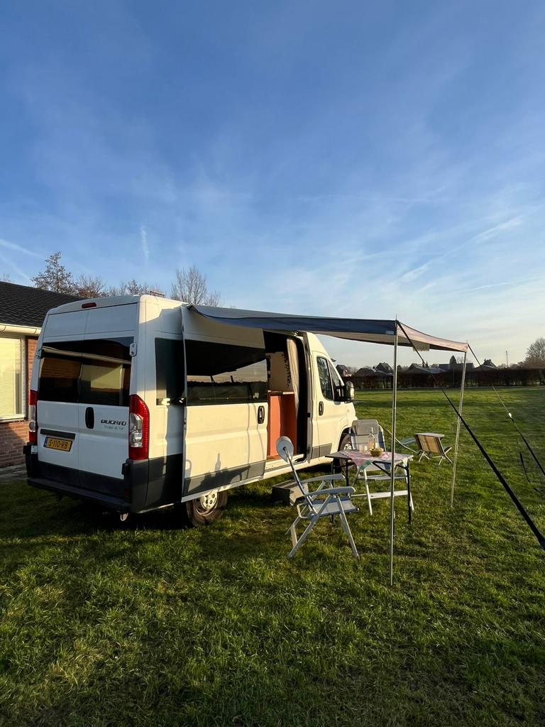 Camper bus Madame Voyage verhuur