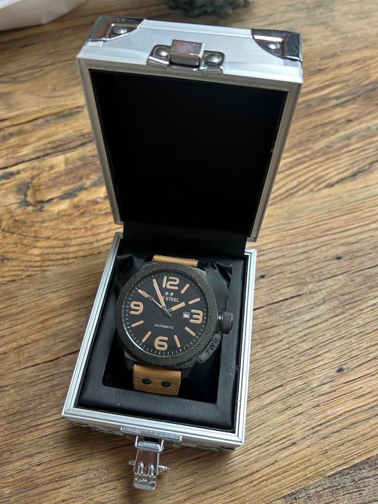 TW Steel tw203, Overige merken, Leer, Staal, Ophalen of Verzenden