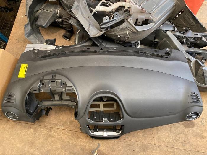 Dashboard van een Fiat Punto, Gebruikt, -, -, Fiat