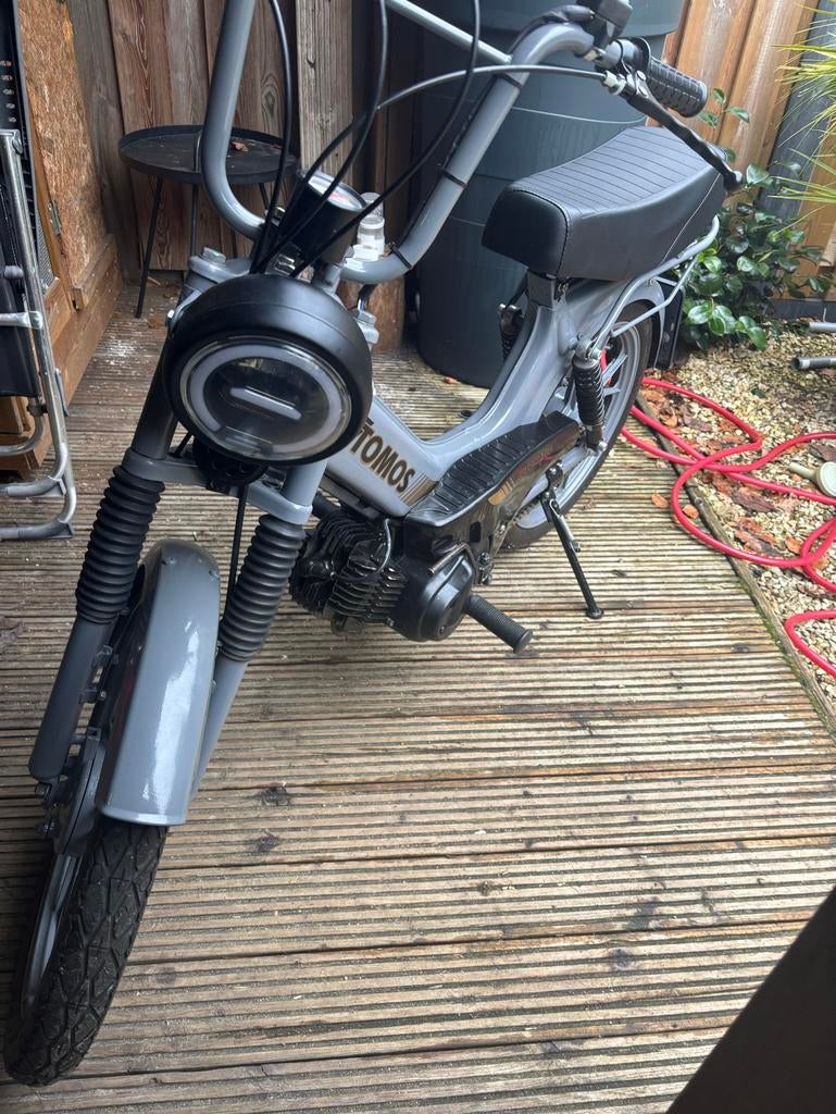 Tomos 65cc - Nieuw opgebouwd, Fietsen en Brommers, Brommers | Tomos, Ophalen, Nieuw, Standard