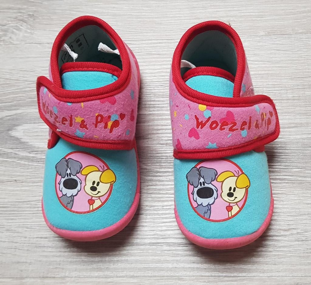 WOEZEL EN PIP PANTOFFELS in de maat 24 te koop, Kinderen en Baby's, Kinderkleding | Schoenen en Sokken, Meisje, Overige typen